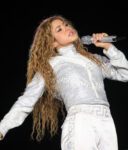 Las-Mujeres-Ya-No-Lloran-World-Tour-2025-Shakira-White-Jacket